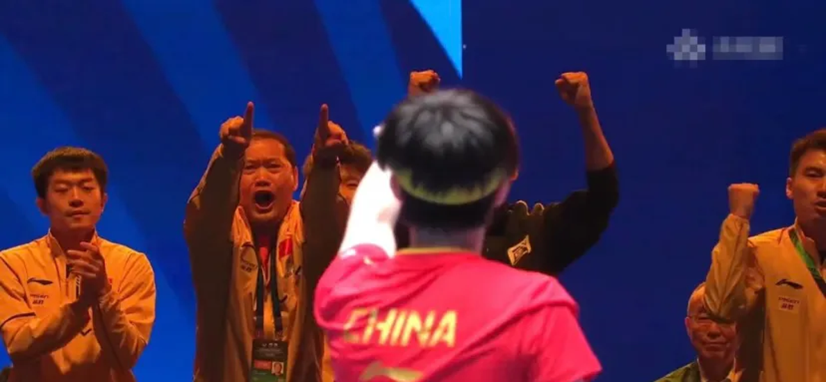 包含Ning重返赛场，重要助攻首场状态出色，西班牙队观众沸腾！的词条